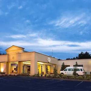 doubletree-by-hilton-charlotte-airport.1sthotelscharlotte.com/